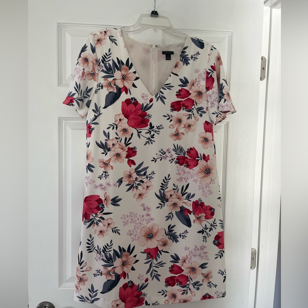 Floral V-Neck Dress
